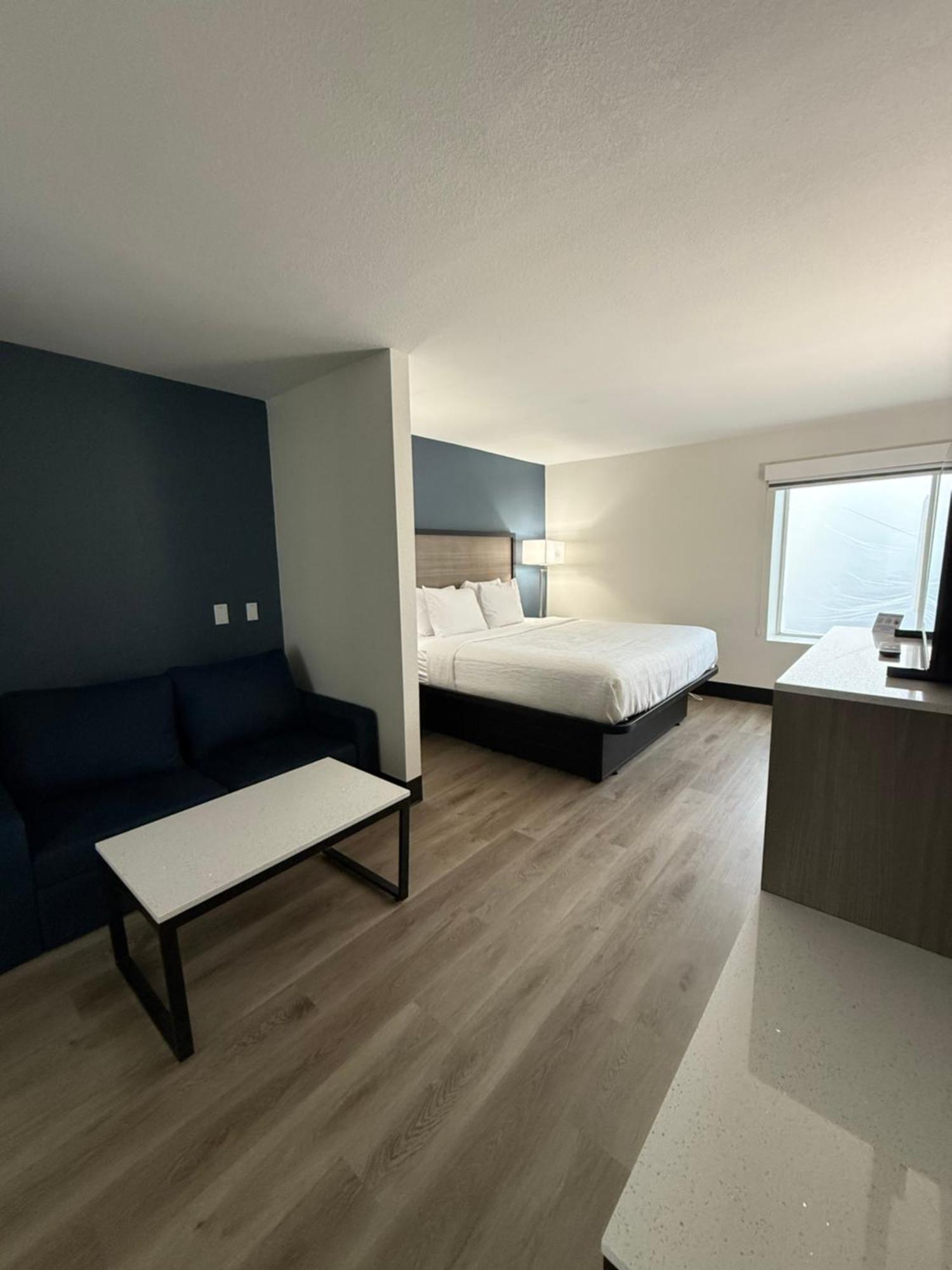 Baymont By Wyndham Batavia - Darien Lake Exterior photo
